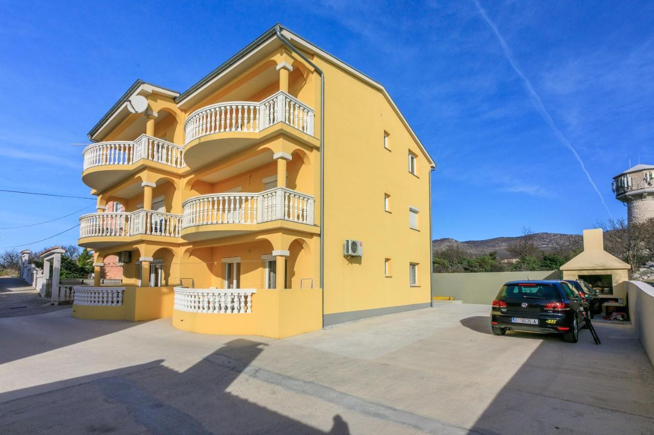 Apartments Kulas Novi Vinodolski Eksteriør billede