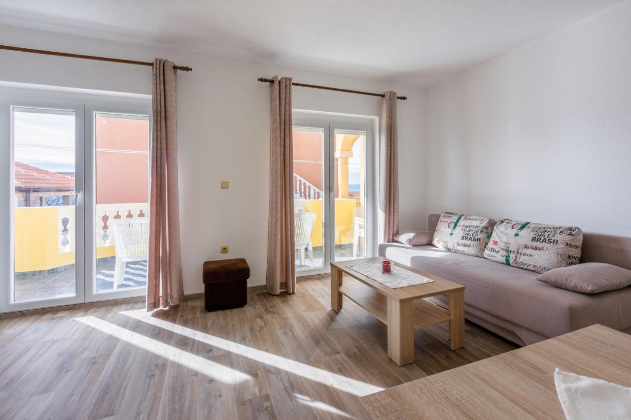 Apartments Kulas Novi Vinodolski Eksteriør billede