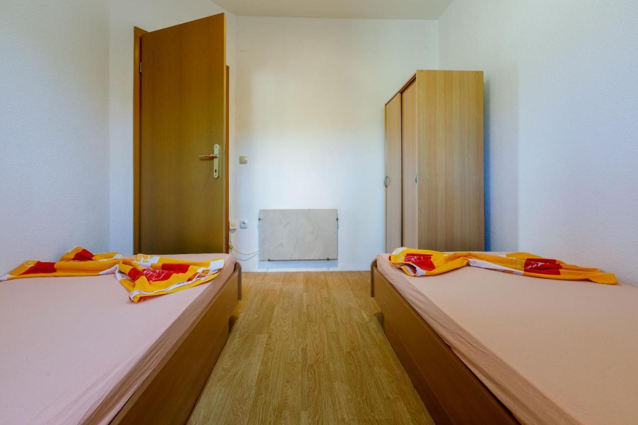 Apartments Kulas Novi Vinodolski Eksteriør billede