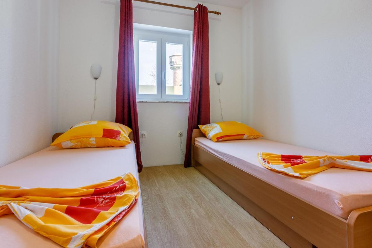 Apartments Kulas Novi Vinodolski Eksteriør billede